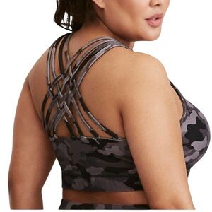 Torrid Active Black Camo Strappy Sports Bra size 1